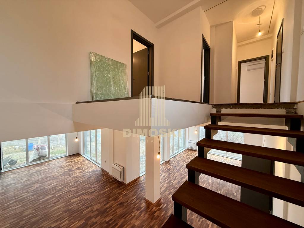 Сопиште - Нова Куќа Со Опција За Базен