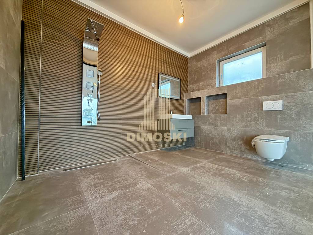 Сопиште - Нова Куќа Со Опција За Базен