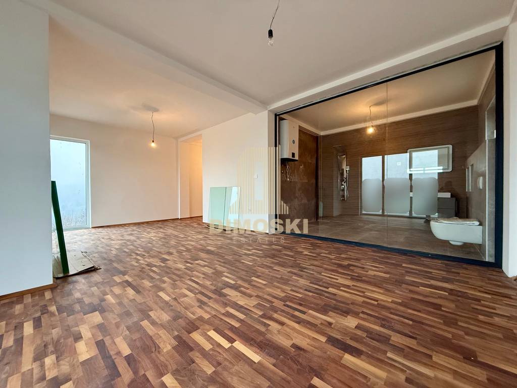 Сопиште - Нова Куќа Со Опција За Базен