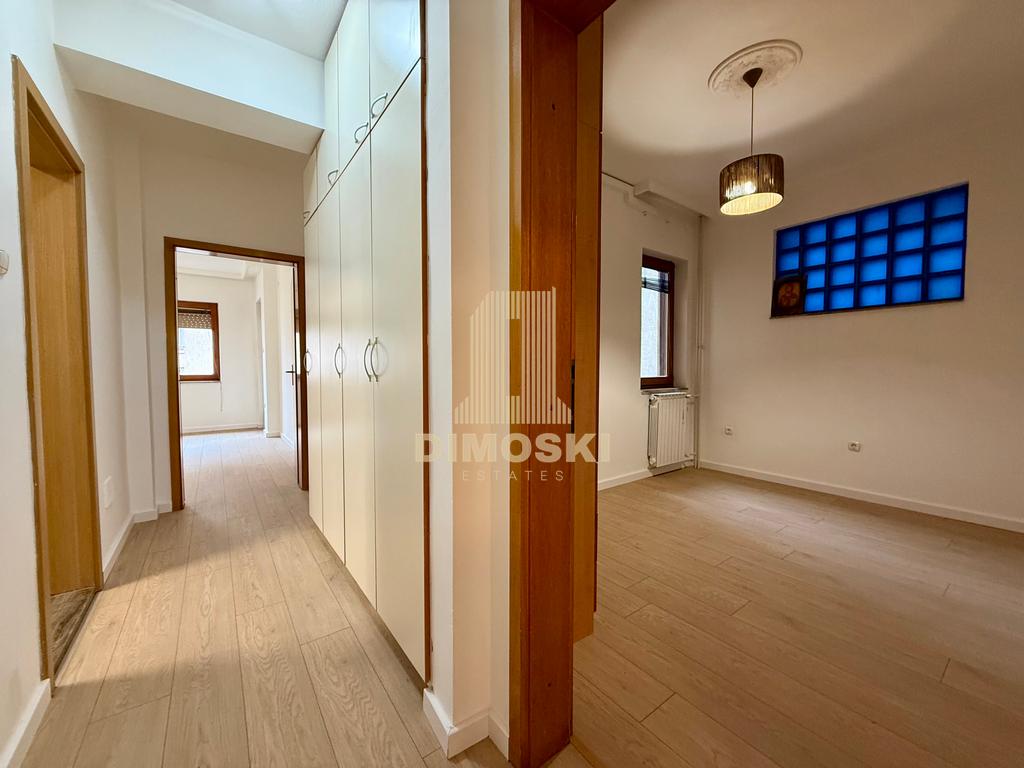 Универзална Сала - Стан 113м²