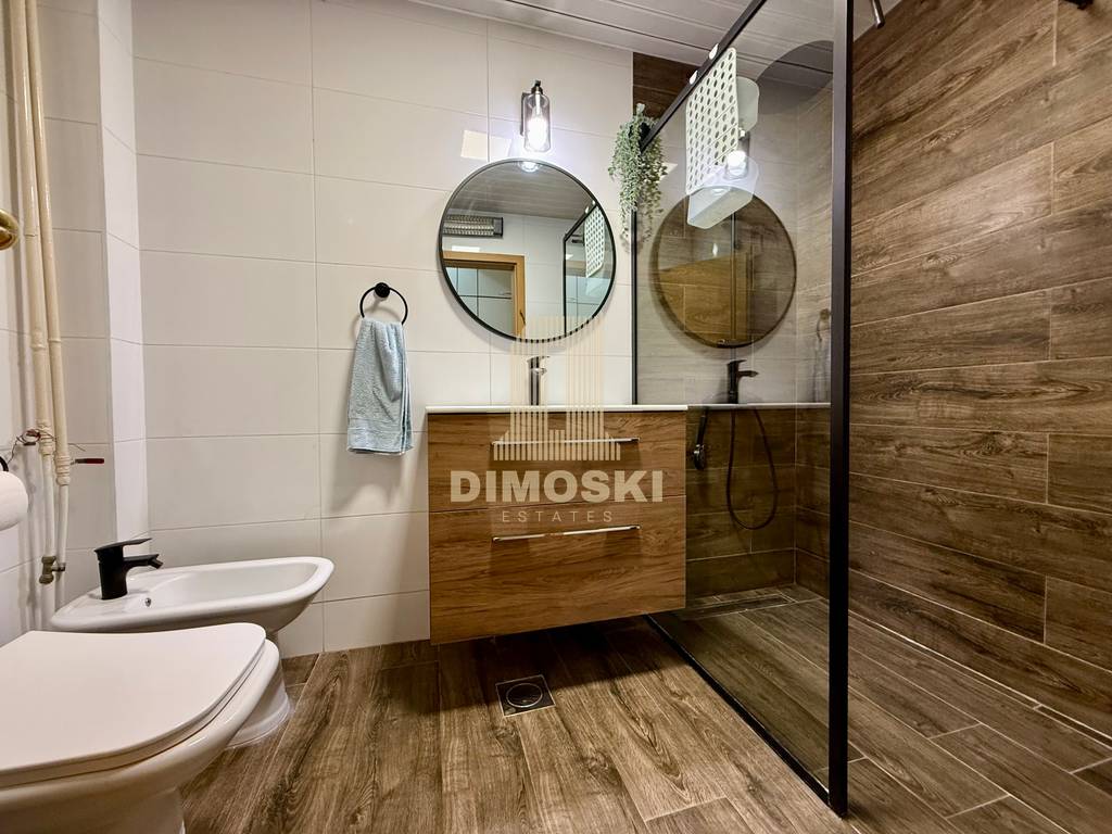 Универзална Сала - Стан 113м²