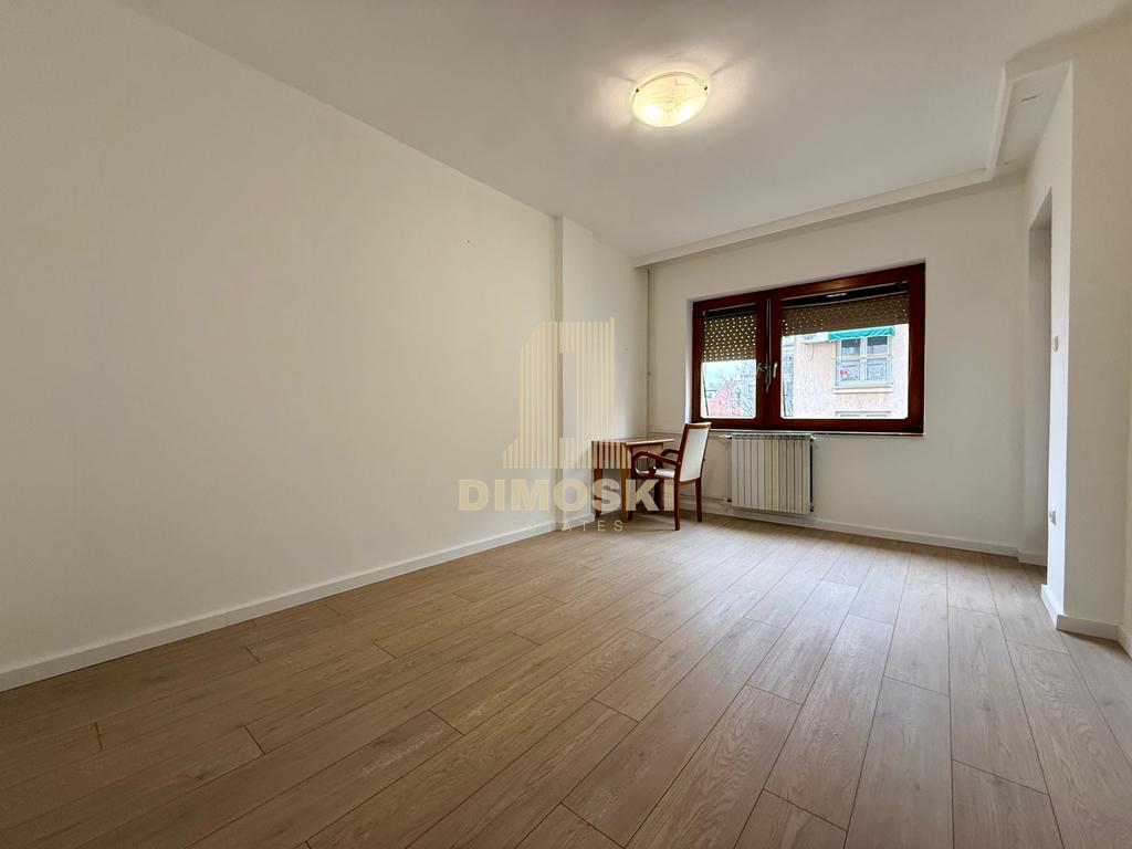 Универзална Сала - Стан 113м²