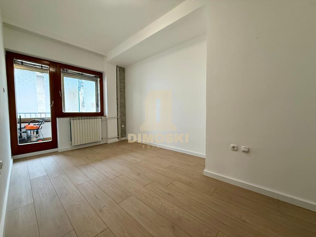 Универзална Сала - Стан 113м²