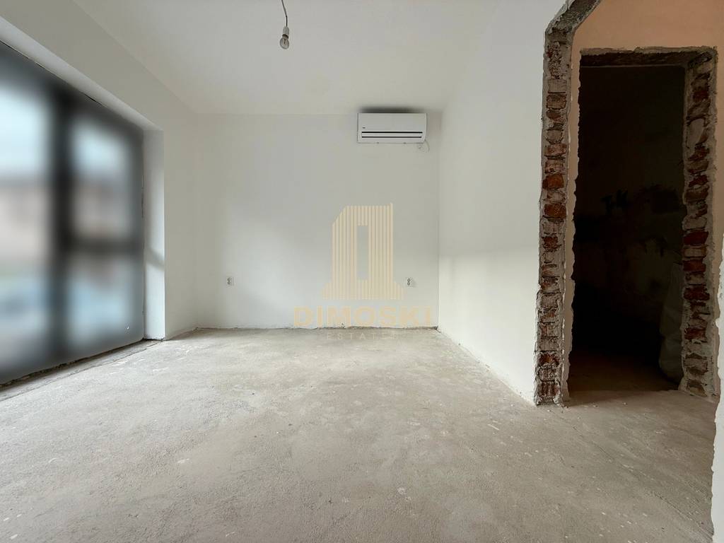 Водно - Нов Стан | Вклучен Паркинг | 125м²