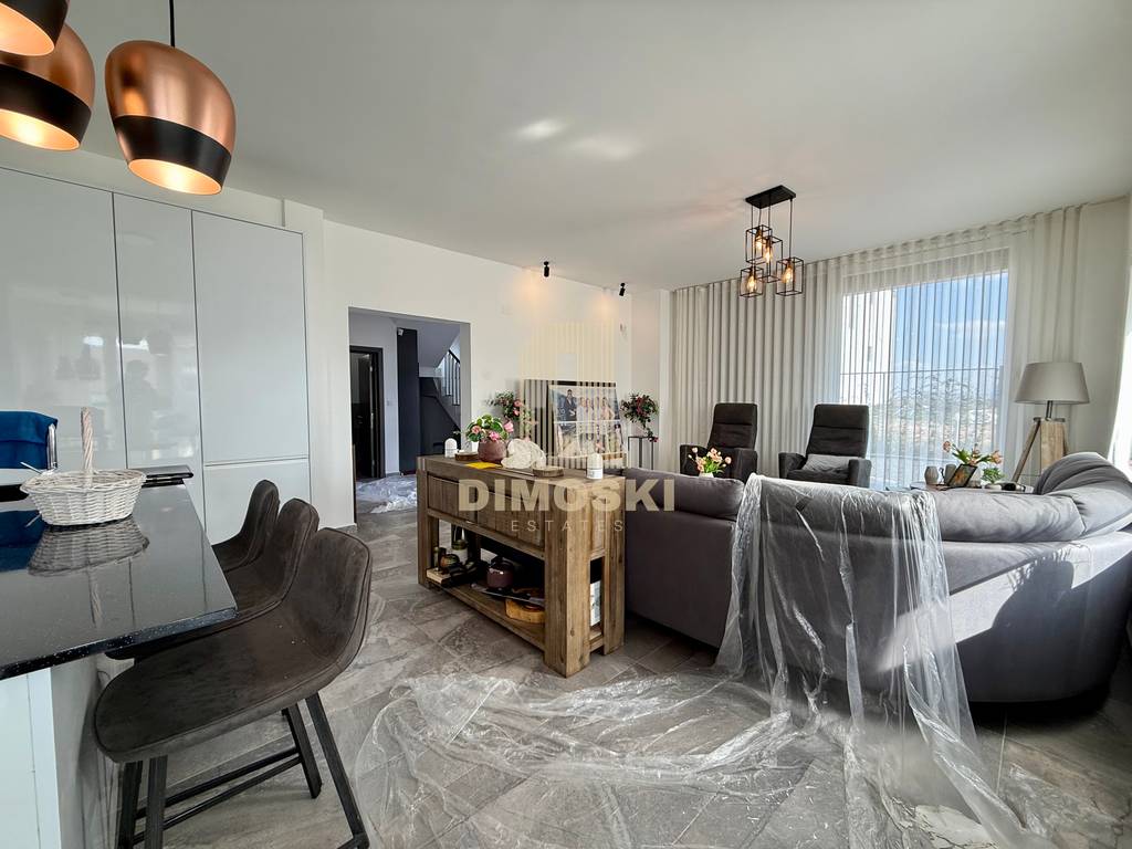 Визбегово - Опремена Куќа | 250м²