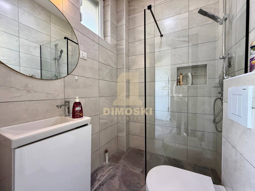 Визбегово - Опремена Куќа | 250м²