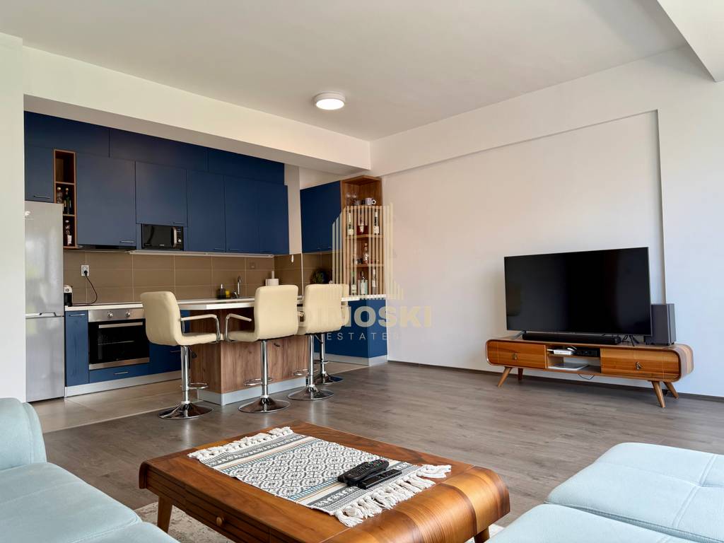 Карпош / Рузвелтова – Двособен Стан 57м²