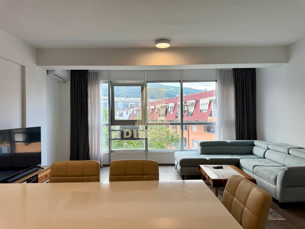 Карпош / Рузвелтова – Двособен Стан 57м²