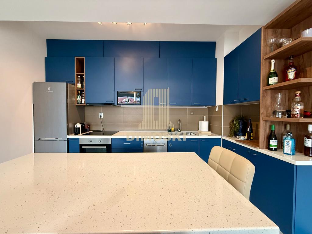 Карпош / Рузвелтова – Двособен Стан 57м²