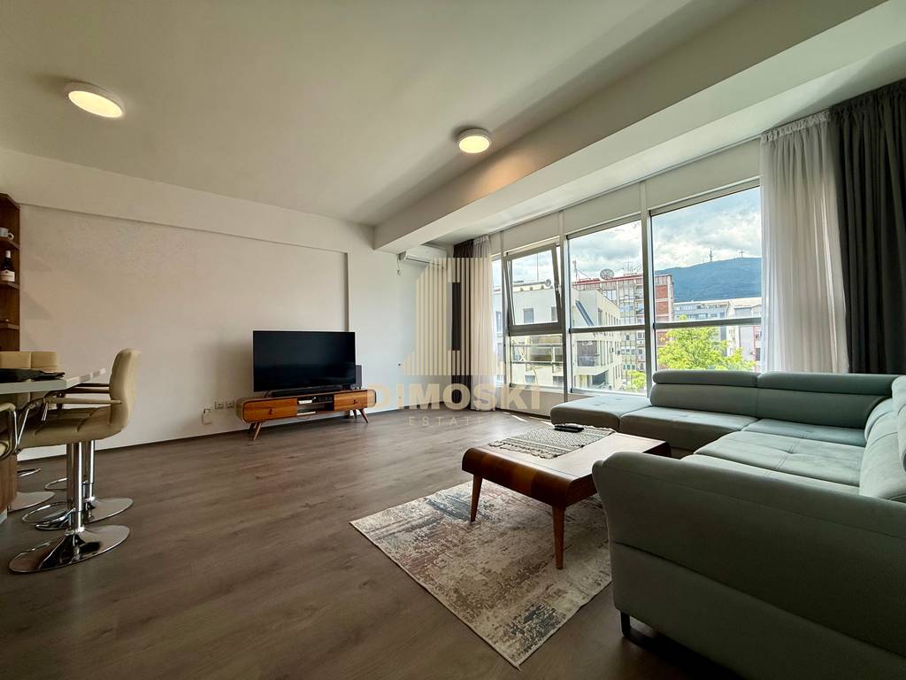 Карпош / Рузвелтова – Двособен Стан 57м²