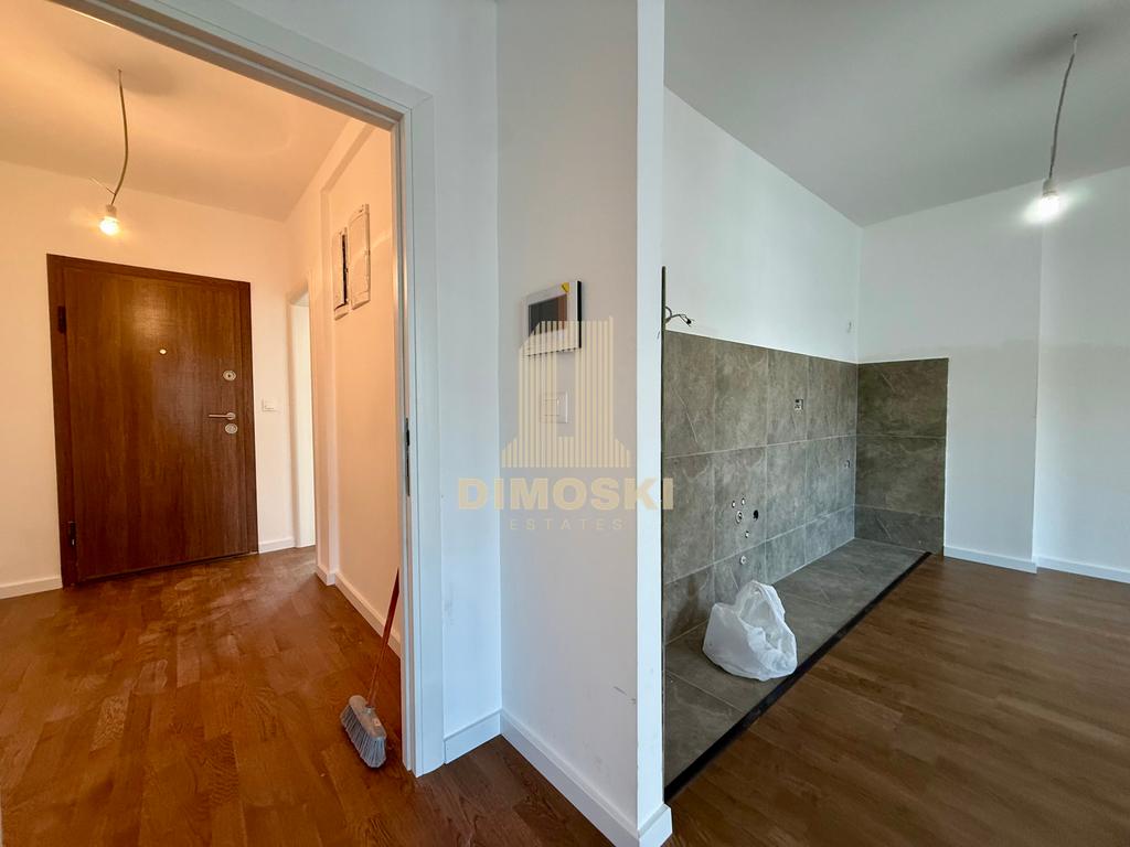 Водно - Нов Стан | Вклучен Паркинг | 135м²