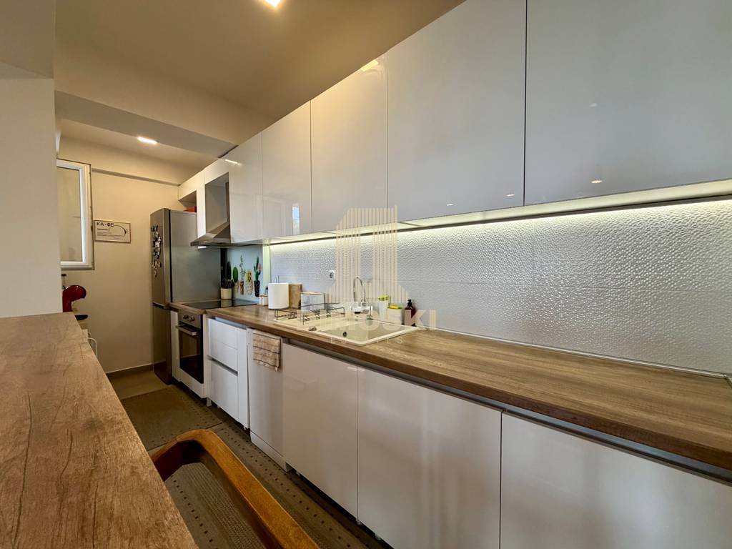 Козле | Трособен Стан – 102м² + 55м² Двор