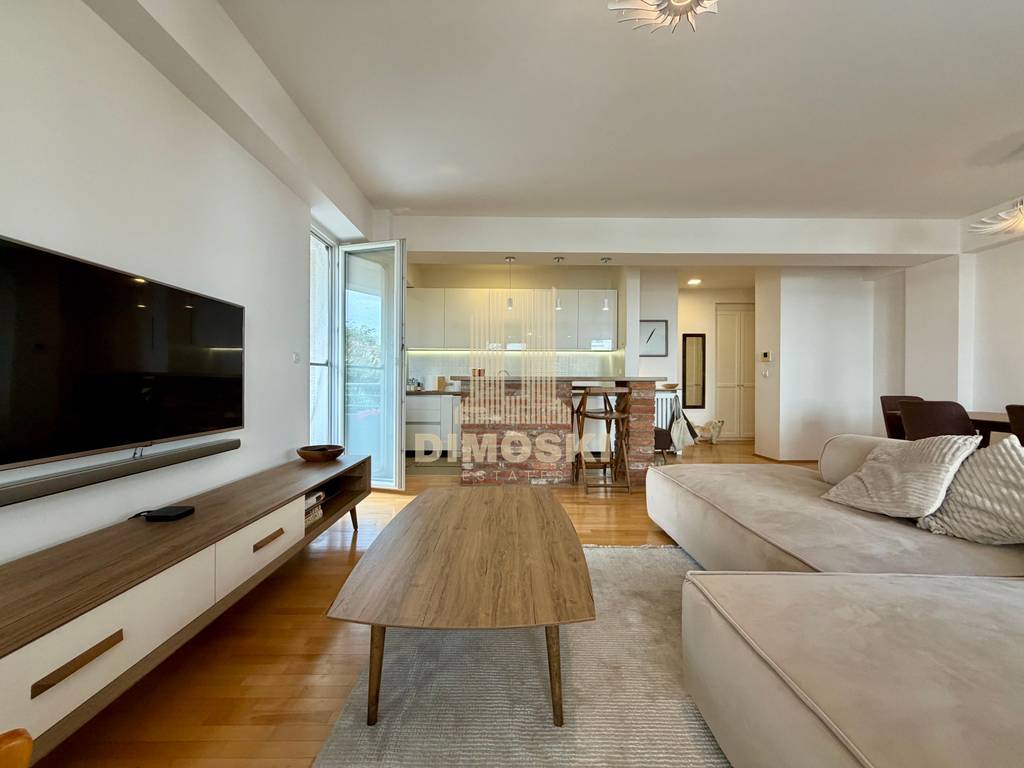 Козле | Трособен Стан – 102м² + 55м² Двор