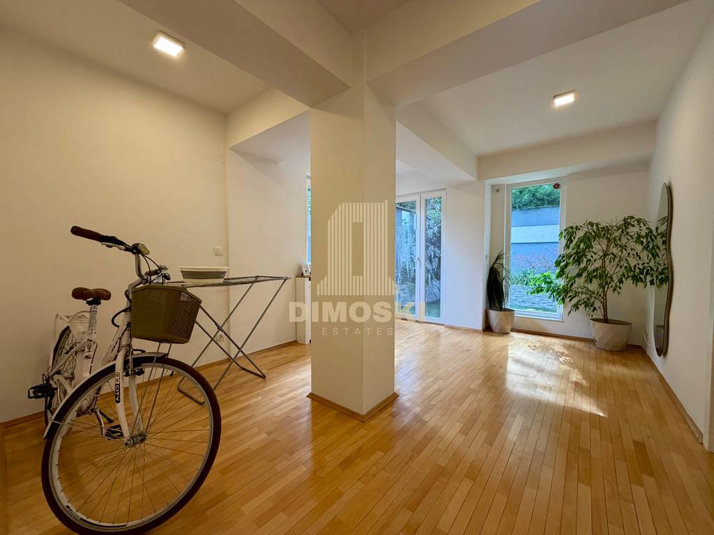 Козле | Трособен Стан – 102м² + 55м² Двор