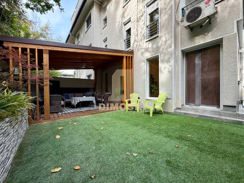 Козле | Трособен Стан – 102м² + 55м² Двор