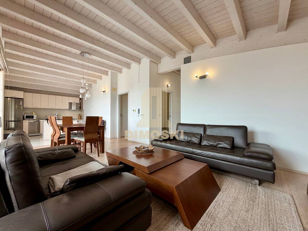 Водно | Трособен стан – 101м²