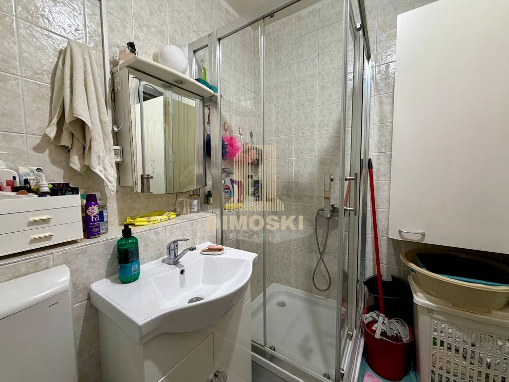 Карпош 4 | Трособен Стан – 87м²