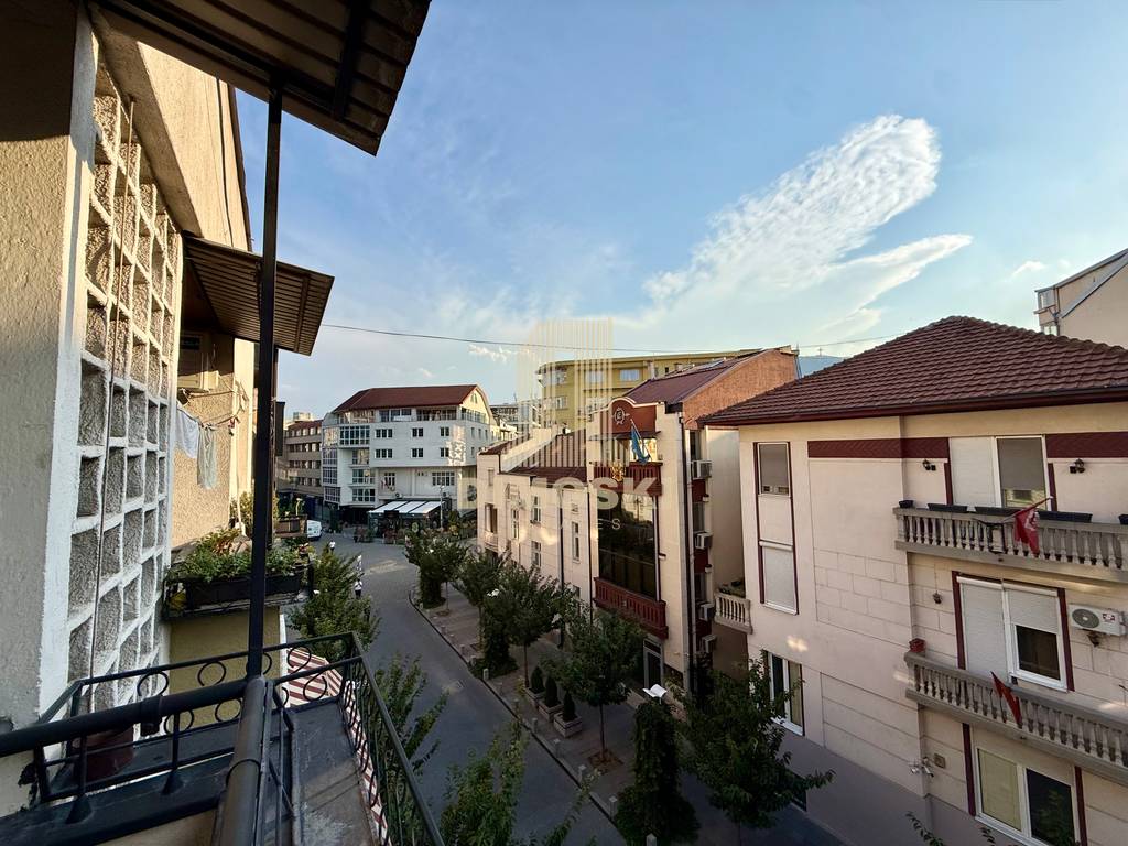 Строг Центар - Двособен Стан | 56м²