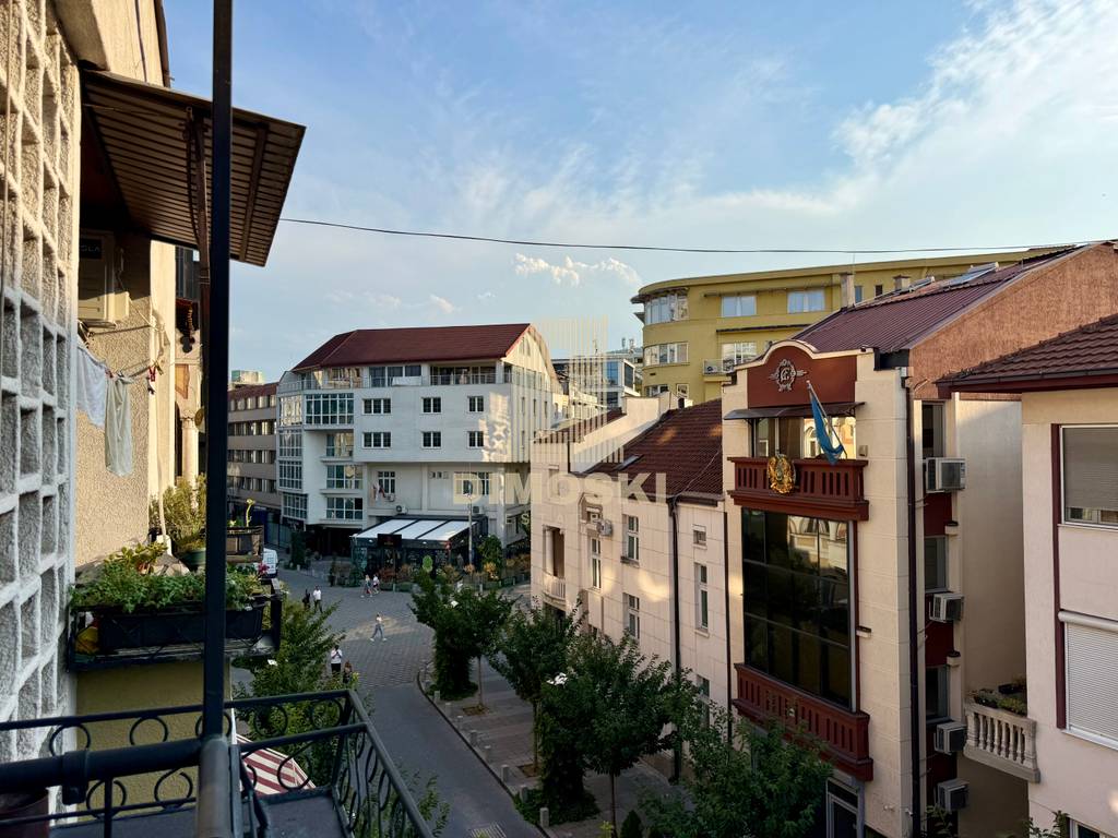 Строг Центар - Двособен Стан | 56м²