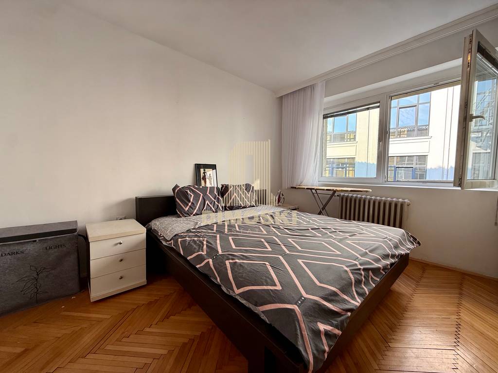 Строг Центар - Двособен Стан | 56м²