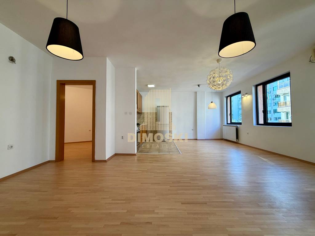 Центар | Четворособен Стан – 85м²