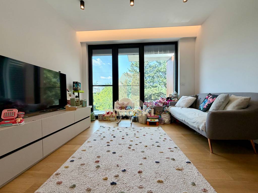 Тафталиџе - Четворособен Уникатен Дуплекс | 127м²