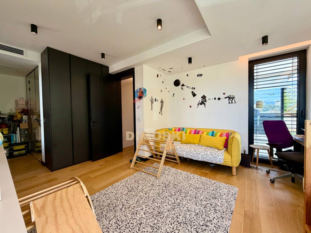 Тафталиџе - Четворособен Уникатен Дуплекс | 127м²
