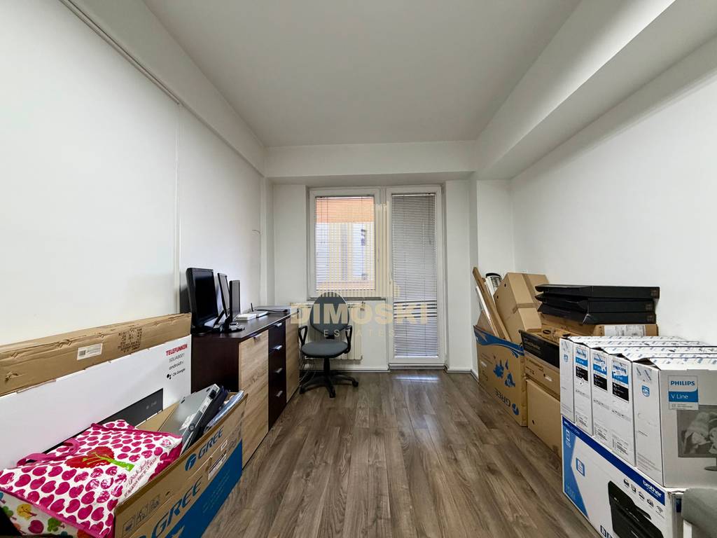 Центар / Тифани - Петсобен Стан | 130м²