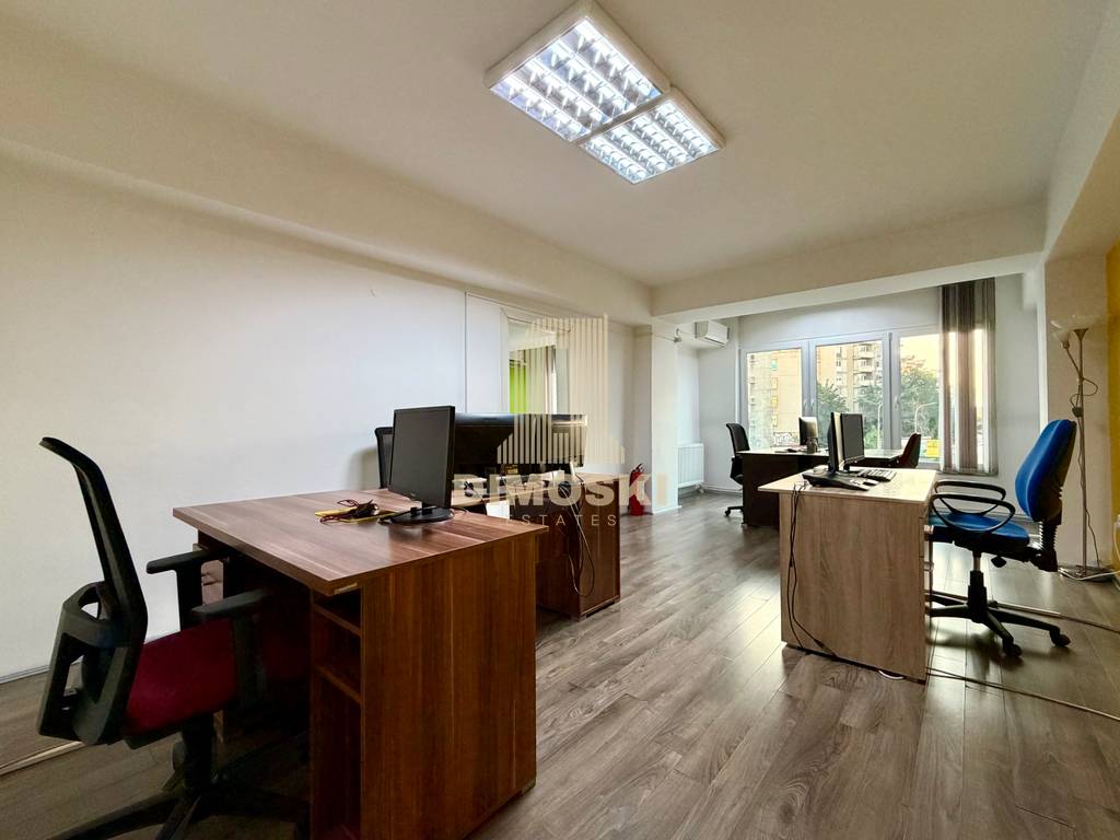 Центар / Тифани - Петсобен Стан | 130м²