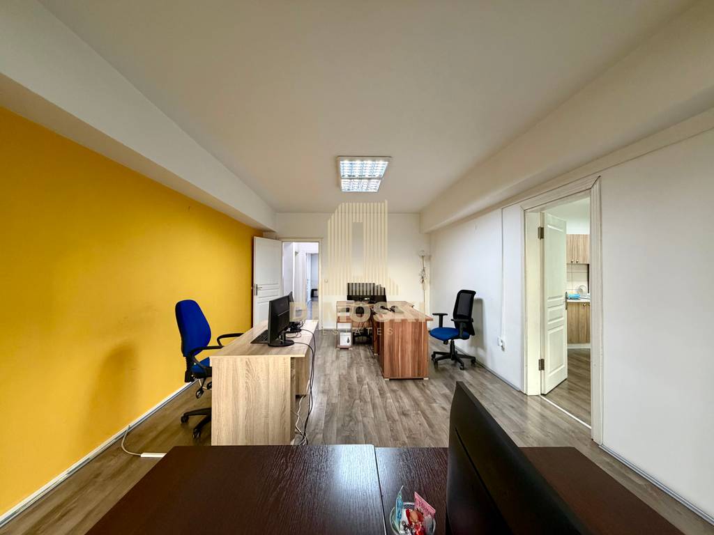 Центар / Тифани - Петсобен Стан | 130м²