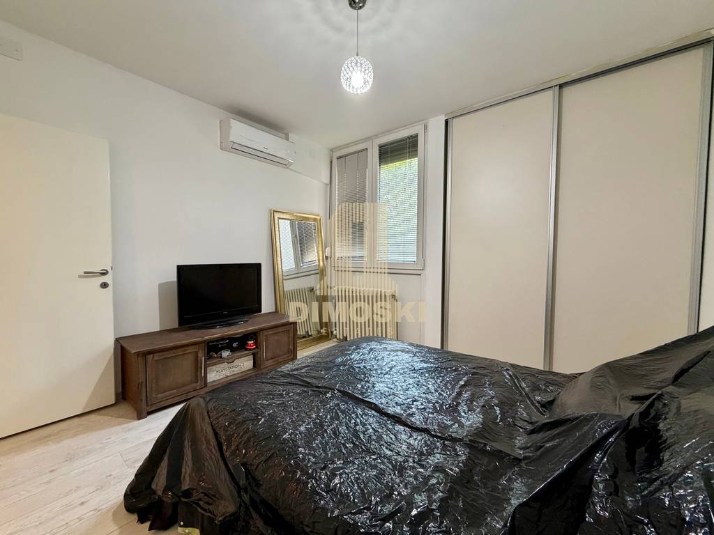 Строг Центар - Стан За Продажба | 121м²