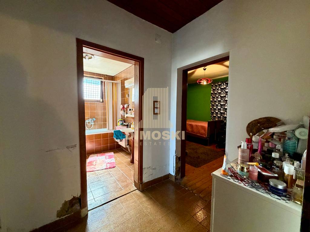Долно Водно | Куќа - 396м² Со Двор - 639м²