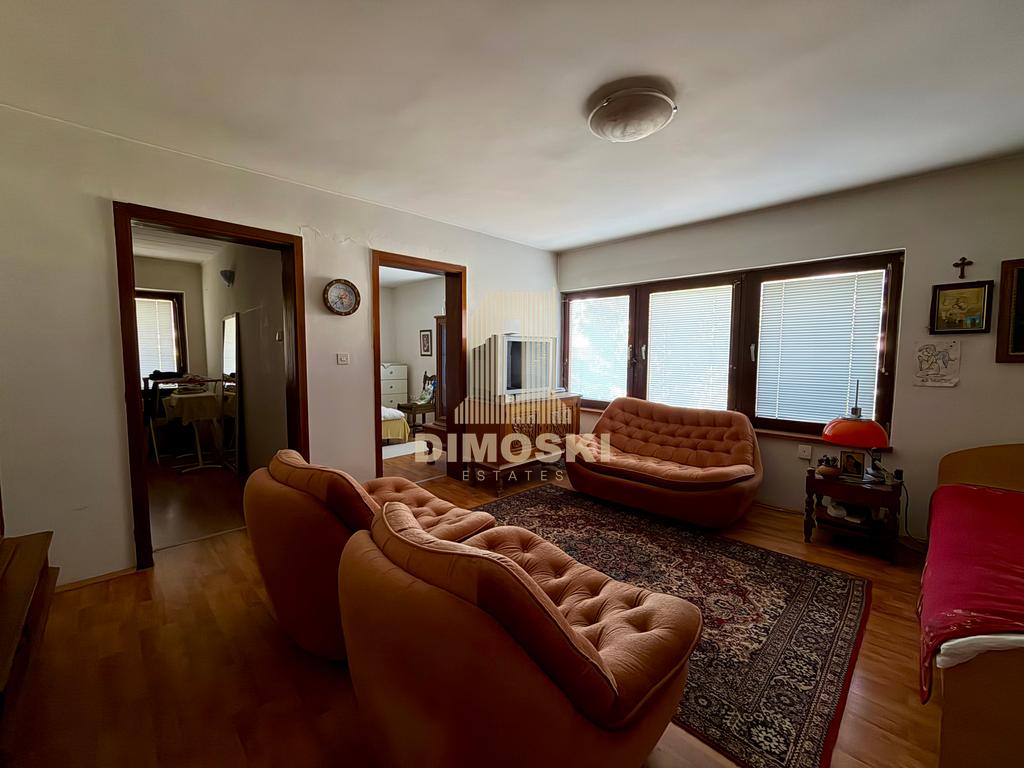 Долно Водно | Куќа - 396м² Со Двор - 639м²