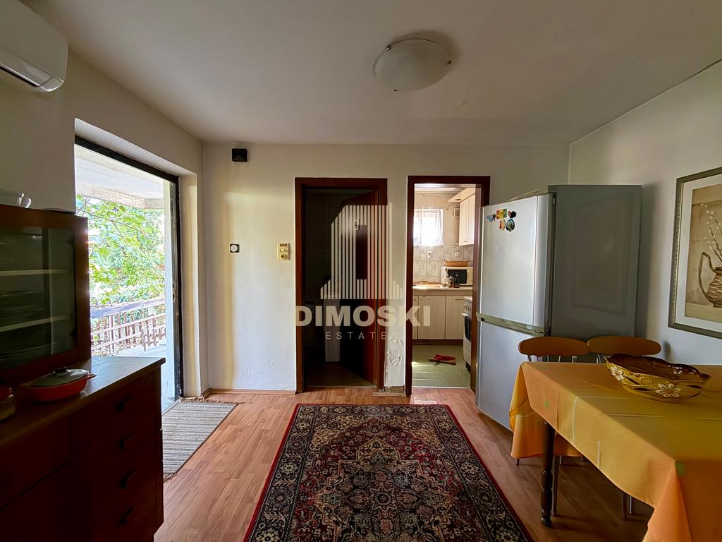 Долно Водно | Куќа - 396м² Со Двор - 639м²