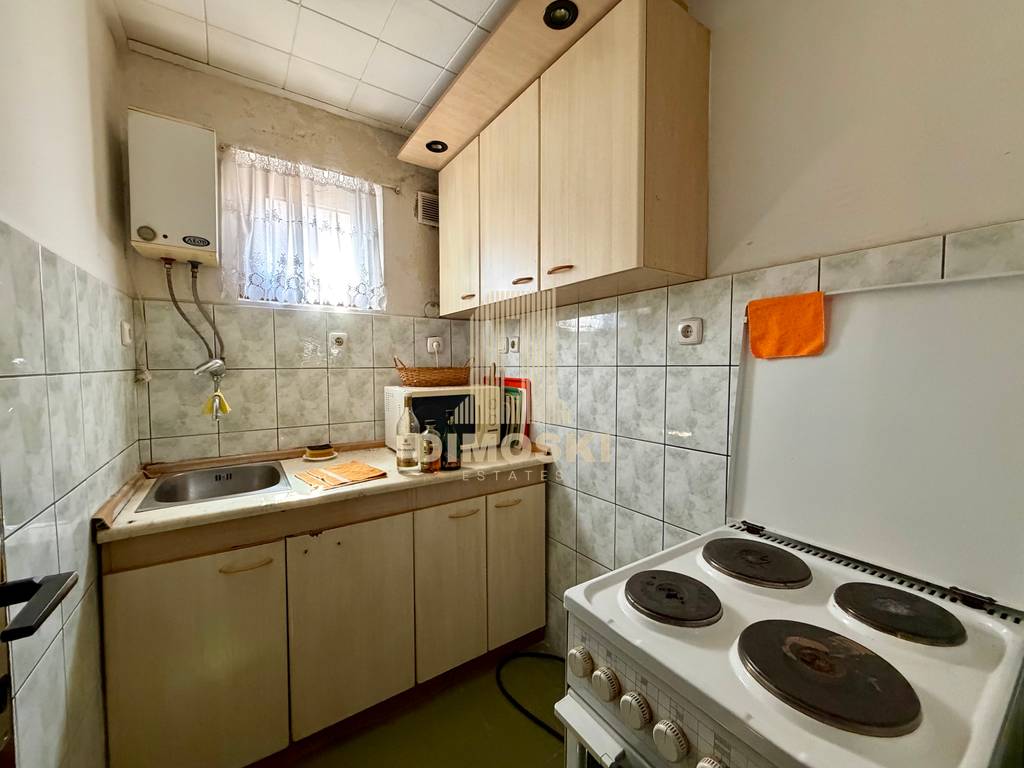 Долно Водно | Куќа - 396м² Со Двор - 639м²