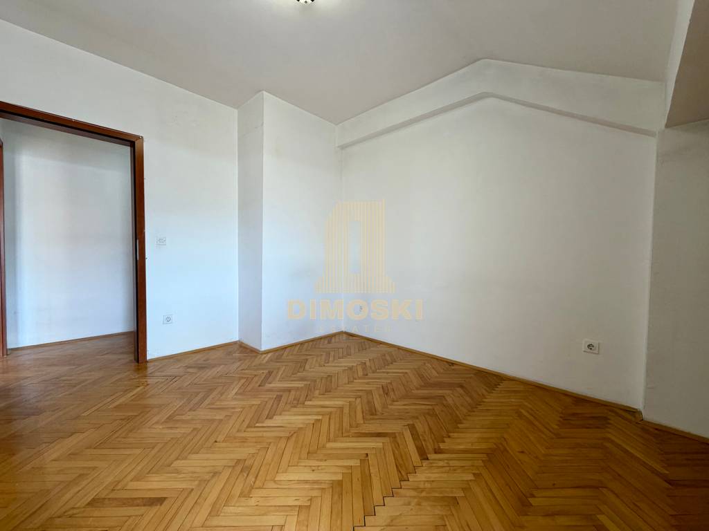 Каропш 4 | Четворособен Стан - 125м²