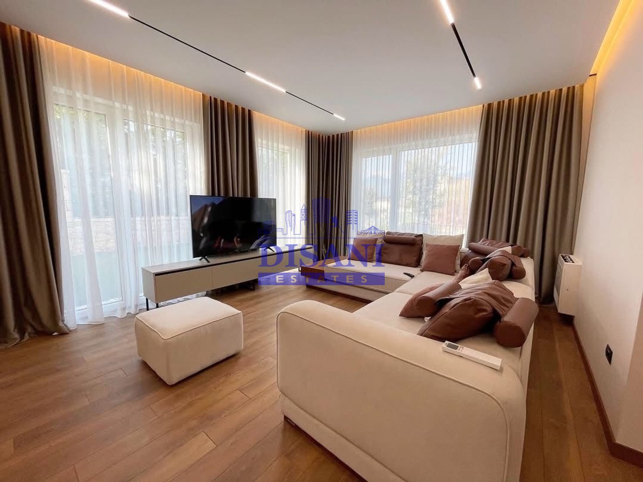 JEPET VILE MODERNE PER QIRA TEK FOREST RESIDENCE!