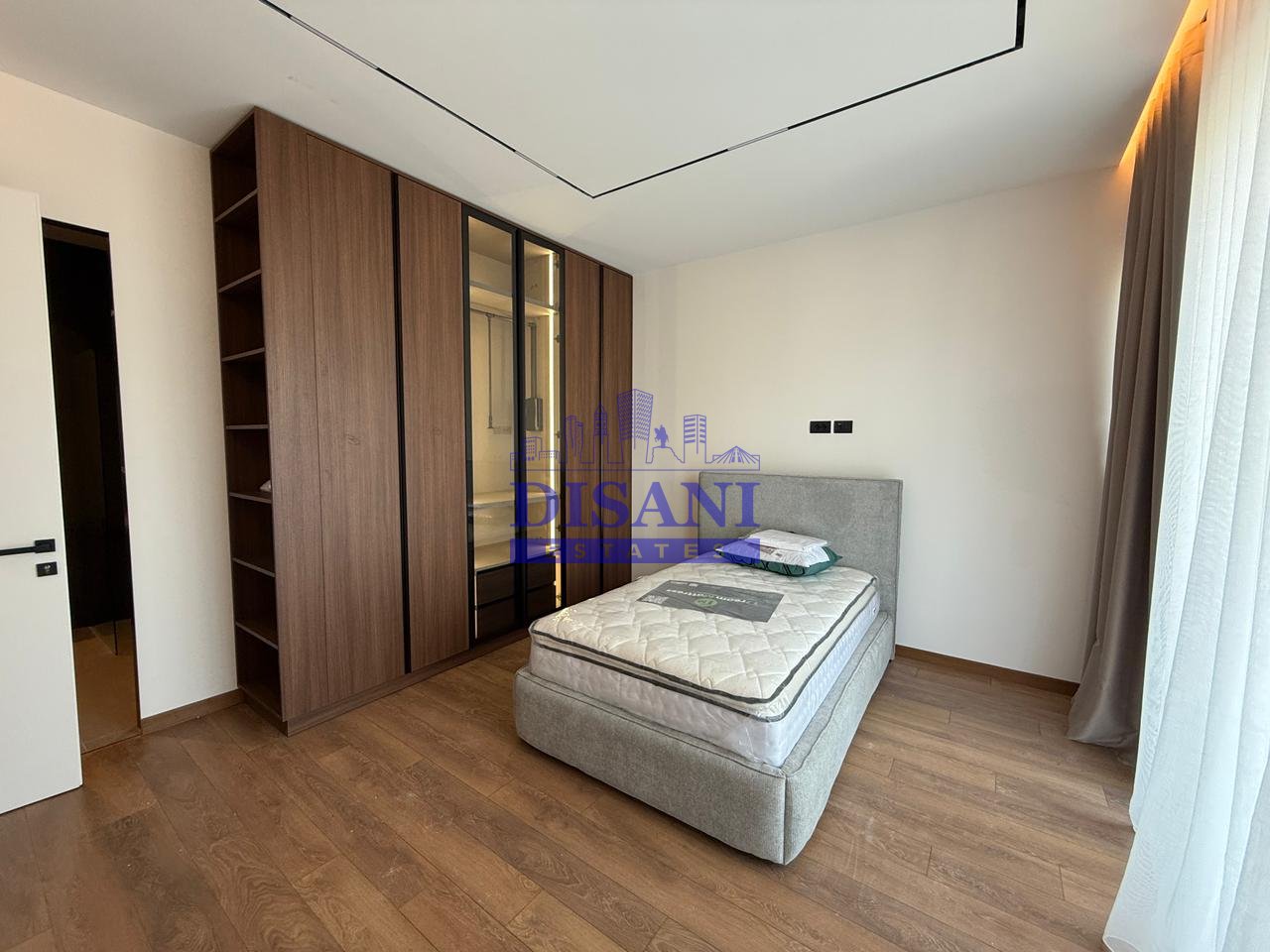 JEPET VILE MODERNE PER QIRA TEK FOREST RESIDENCE!