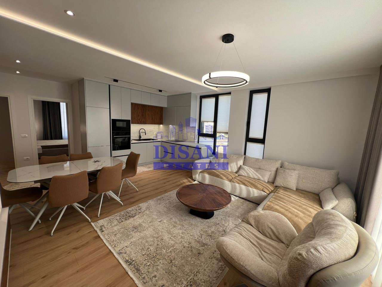 APPARTAMENTO MODERNO 2+1 CON POSTO AUTO IN AFFITTO AL BULEVARDI RI!