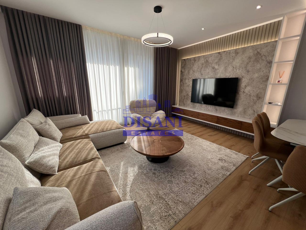 APPARTAMENTO MODERNO 2+1 CON POSTO AUTO IN AFFITTO AL BULEVARDI RI!