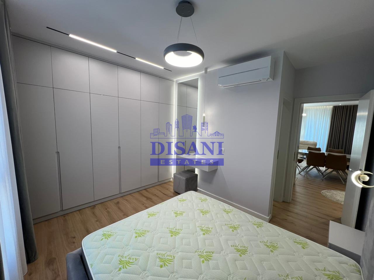 APPARTAMENTO MODERNO 2+1 CON POSTO AUTO IN AFFITTO AL BULEVARDI RI!