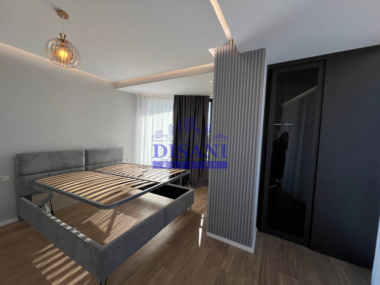 APARTAMENT 2+1+ PARKIM PER QIRA  TEK GOLDEN TOWER RESIDENCE!