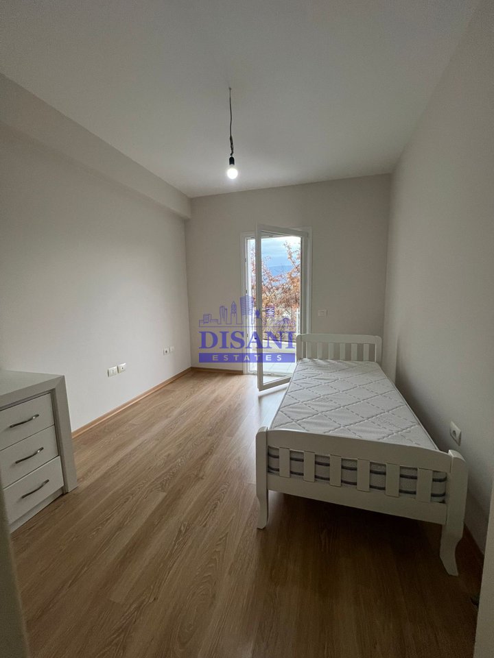 APARTMENT 2+1 PER QIRA TEK KOPSHTI BOTANIK!