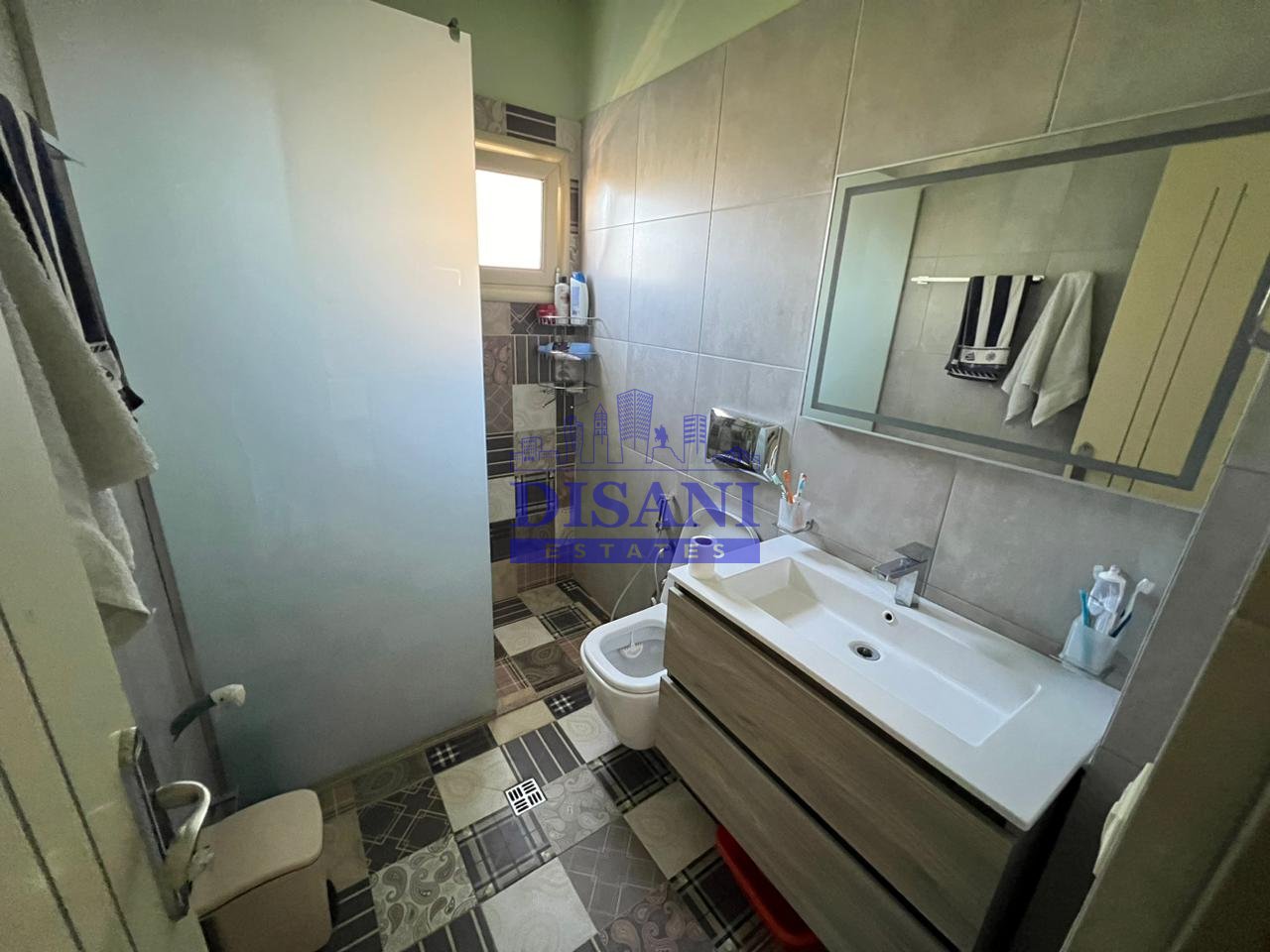 APARTAMENT 2+1 PER QERA TEK FUSHA AVIACIONIT