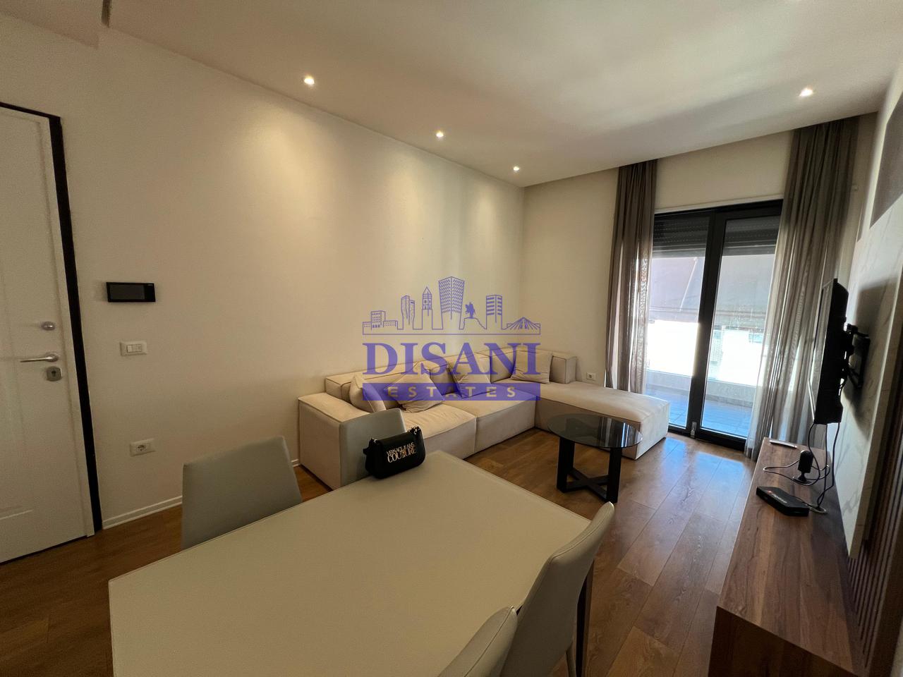 APPARTAMENTO 1+1 CON POSTO AUTO IN AFFITTO A DELIJORGJI!