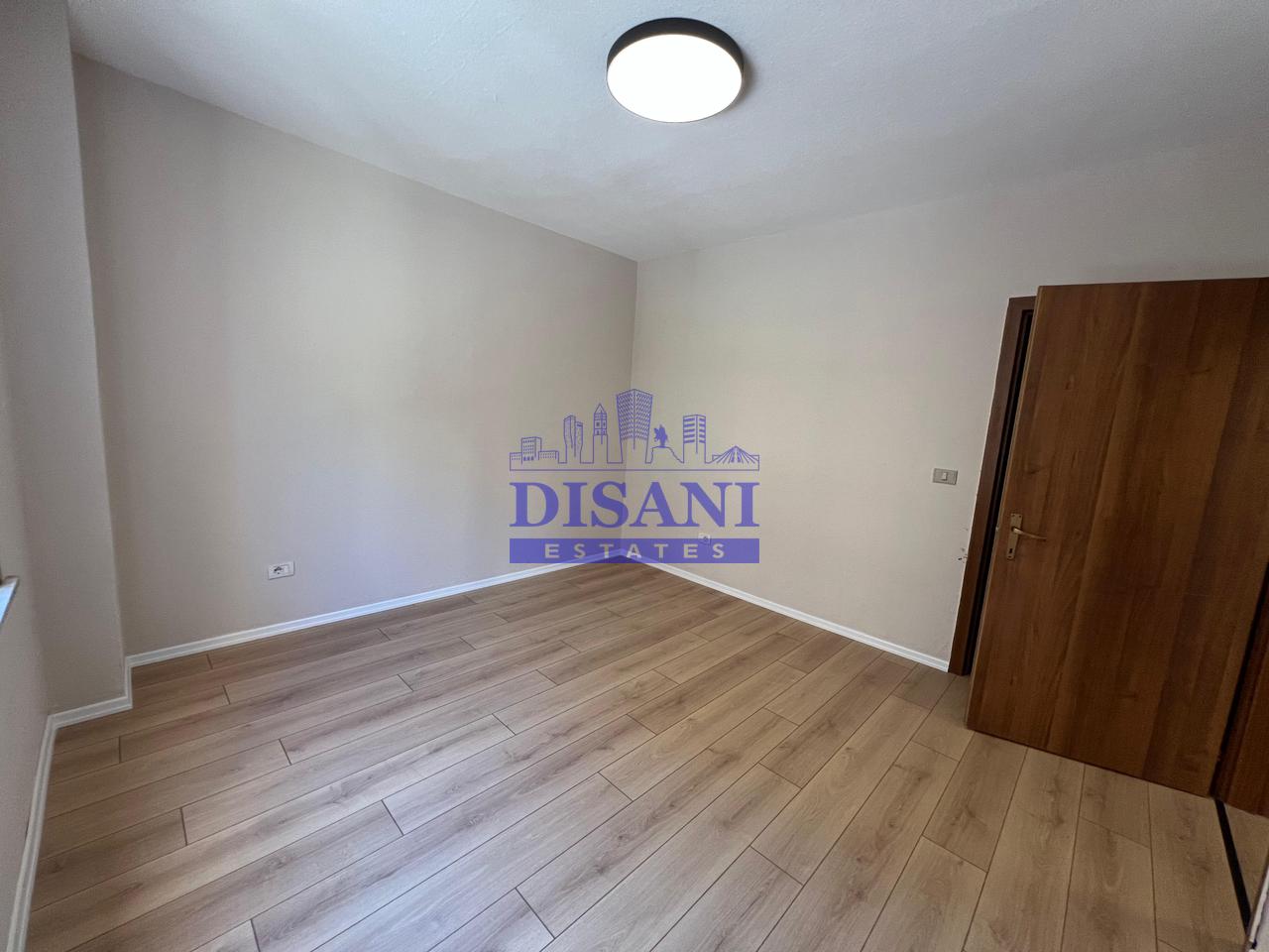 OFFICE FOR RENT IN THE PARIS MUNICIPALITY!