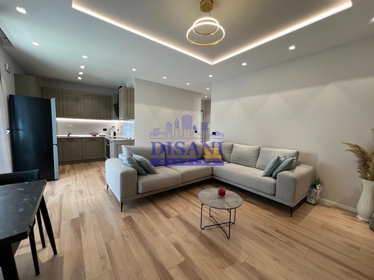 SHITET APARTAMENT MODERN 1+1 PRANE TEG!