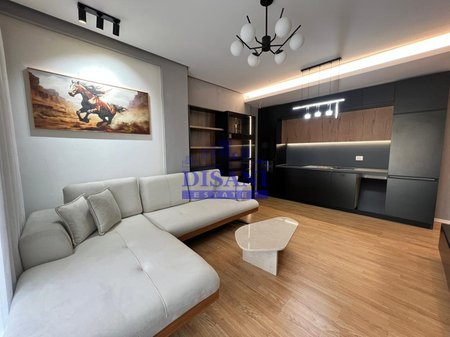 FOR RENT 2+1 APARTMENT NEAR THE CENTER!