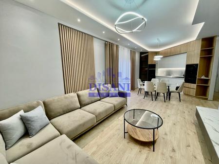 APPARTAMENTO 2+1+2 CON POSTO AUTO IN AFFITTO IN VIA DELLE BARRICATE!