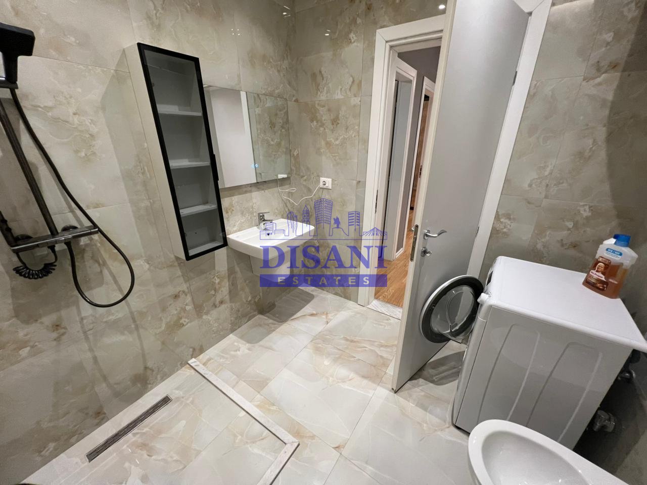 FOR RENT 2+1 APARTMENT NEAR THE CENTER!